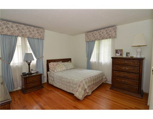 2113 Riverside Dr, South Bend, IN 46616 photo 9