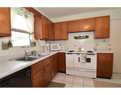 2113 Riverside Dr, South Bend, IN 46616 photo 7