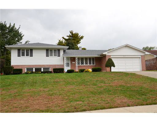 2113 Riverside Dr, South Bend, IN 46616 photo 1