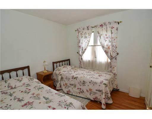 2113 Riverside Dr, South Bend, IN 46616 photo 10