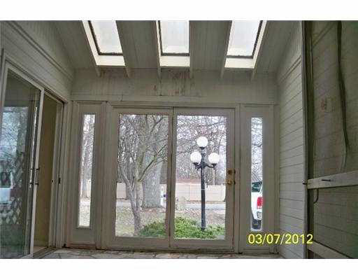 56677 White St, Osceola, IN 46561 photo 6