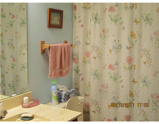 1019 Wheatstone Dr, Mishawaka, IN 46544 photo 7