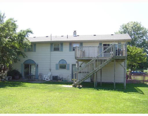 52056 Cheryl Dr, Granger, IN 46530 photo 2