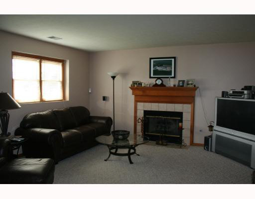 709 Johnson Rd, South Bend, IN 46614 photo 7