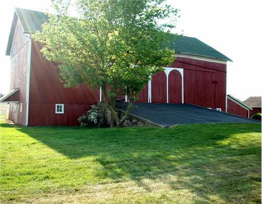 11192 Pierce Rd, Wakarusa, IN 46573 photo 6