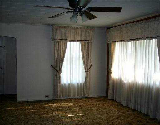 11192 Pierce Rd, Wakarusa, IN 46573 photo 5