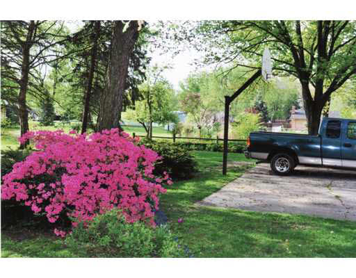 16570 Brick Rd, Granger, IN 46530 photo 11
