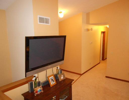10347 Sunview Dr, Osceola, IN 46561 photo 5