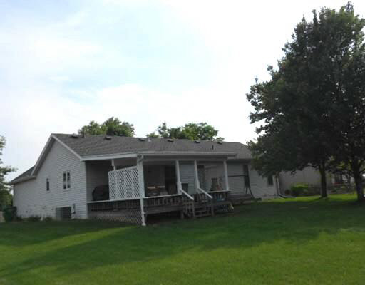 10347 Sunview Dr, Osceola, IN 46561 photo 11
