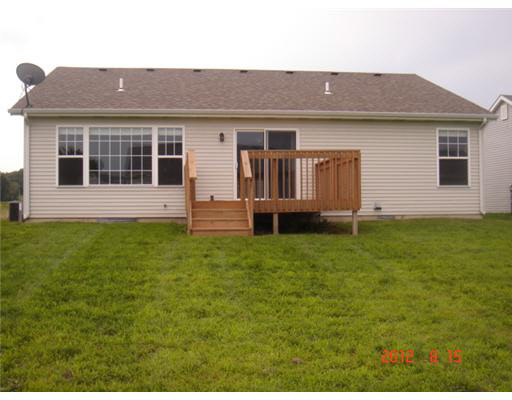1504 Kennesaw Mountain Dr, Mishawaka, IN 46544 photo 2
