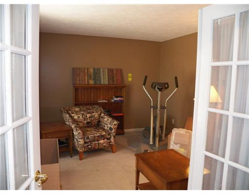 14553 Harvester Ct, Granger, IN 46530 photo 4