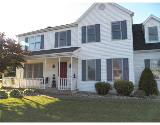 14553 Harvester Ct, Granger, IN 46530 photo 2