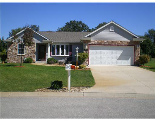 26752 Gene Ct, South Bend, IN 46619 photo 1
