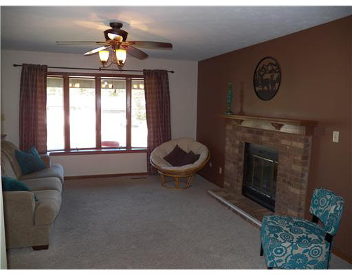 20866 Deluna Way, South Bend, IN 46614 photo 3