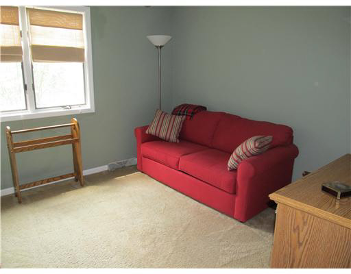 2703 Huntington Pl, Mishawaka, IN 46544 photo 11