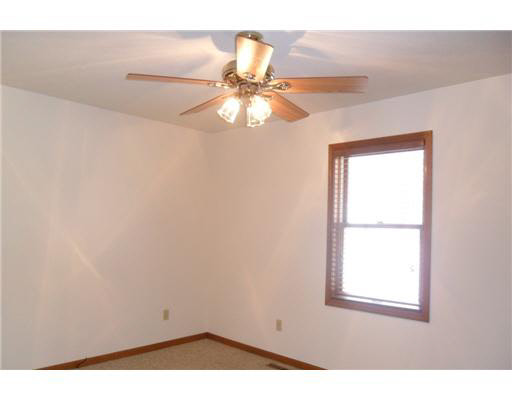 52625 Shellbark Ave, South Bend, IN 46628 photo 9