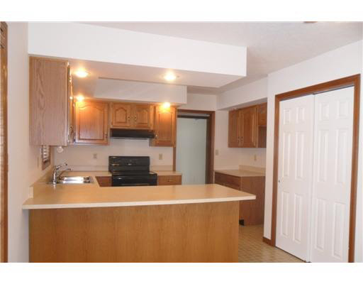 52625 Shellbark Ave, South Bend, IN 46628 photo 5