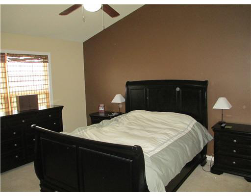 4426 Ashard Dr, South Bend, IN 46628 photo 7