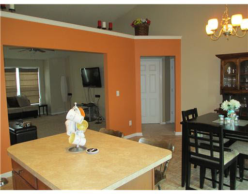 4426 Ashard Dr, South Bend, IN 46628 photo 6