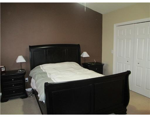 4426 Ashard Dr, South Bend, IN 46628 photo 8