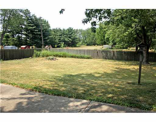 23555 Brick Rd, South Bend, IN 46628 photo 17