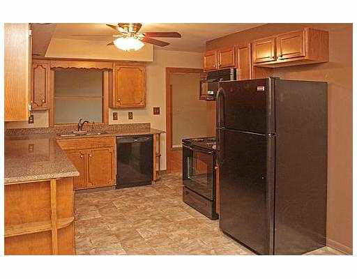 23555 Brick Rd, South Bend, IN 46628 photo 2