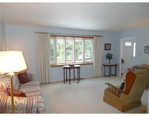 13122 Day Rd, Mishawaka, IN 46545 photo 2