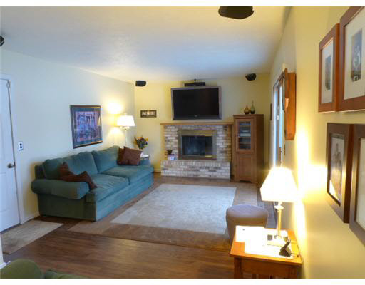 59661 Moonbeam Ct, South Bend, IN 46614 photo 3