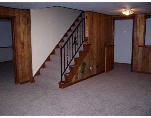 53199 Berwick Dr, South Bend, IN 46635 photo 15
