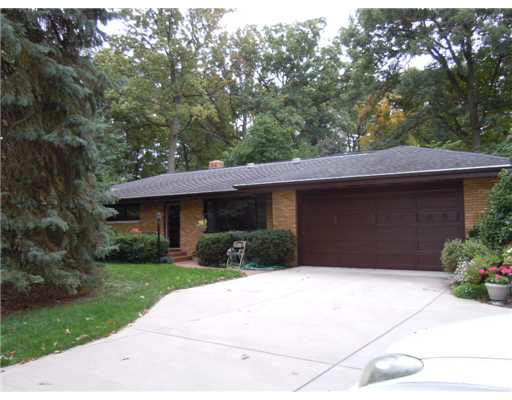 17792 Woodthrush Ln, South Bend, IN 46635 photo 1