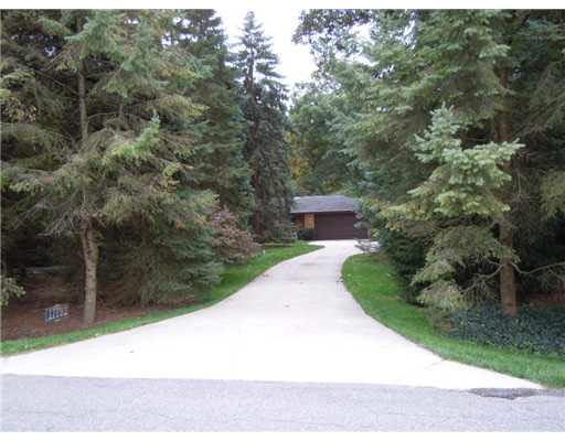17792 Woodthrush Ln, South Bend, IN 46635 photo 2