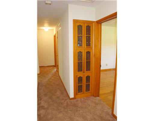 54094 Pine Rd, South Bend, IN 46628 photo 11