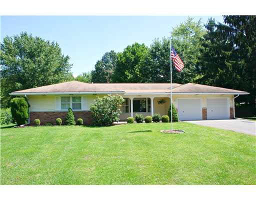 54094 Pine Rd, South Bend, IN 46628 photo 1