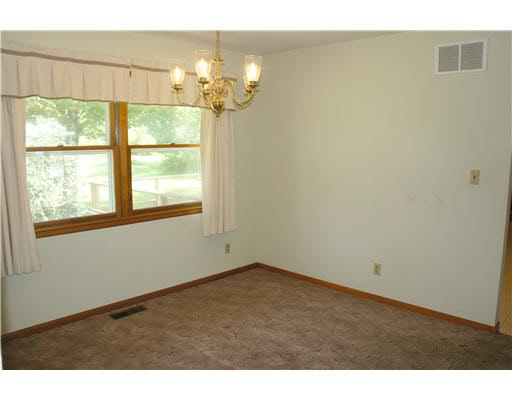 54094 Pine Rd, South Bend, IN 46628 photo 6
