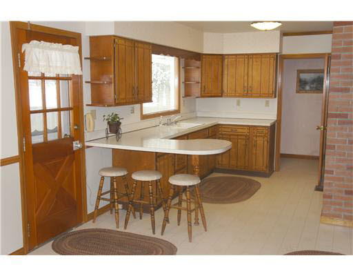 54094 Pine Rd, South Bend, IN 46628 photo 8