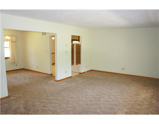 54094 Pine Rd, South Bend, IN 46628 photo 4