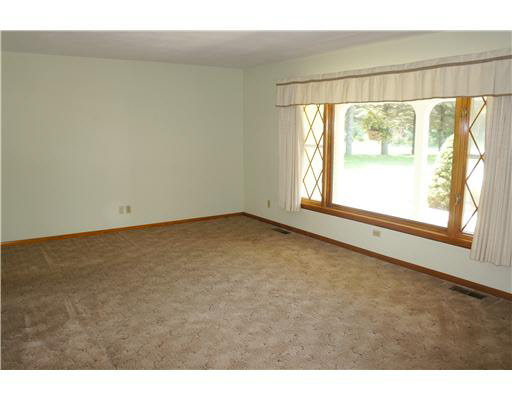 54094 Pine Rd, South Bend, IN 46628 photo 3