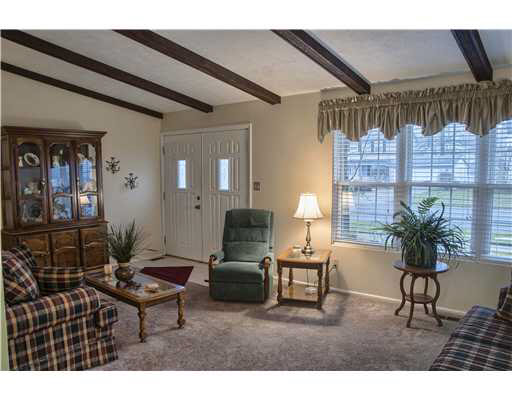 1461 Berkshire Dr, South Bend, IN 46614 photo 6