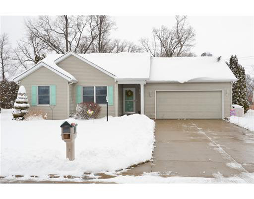50795 Rose Bud Ln, Granger, IN 46530 photo 1