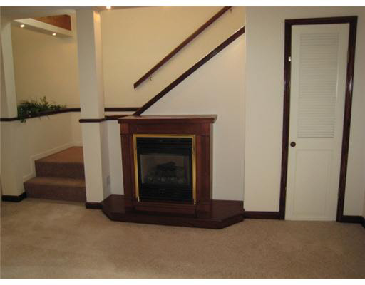 20030 Brookwood Dr, South Bend, IN 46637 photo 10