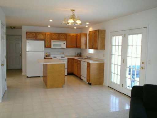 11697 Wolfe Bridge Ct, Granger, IN 46530 photo 4