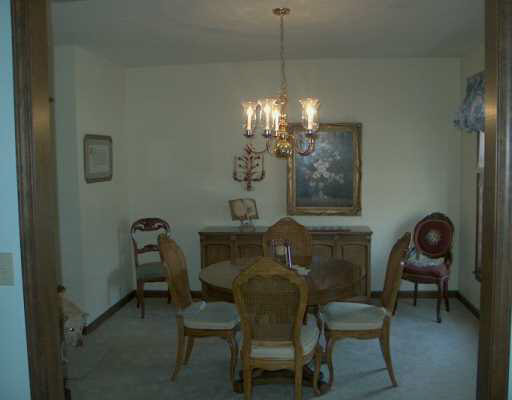 12265 Cavalry Ct, Granger, IN 46530 photo 5