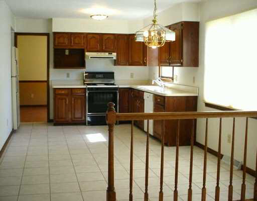 12340 Cavalry Ct, Granger, IN 46530 photo 6
