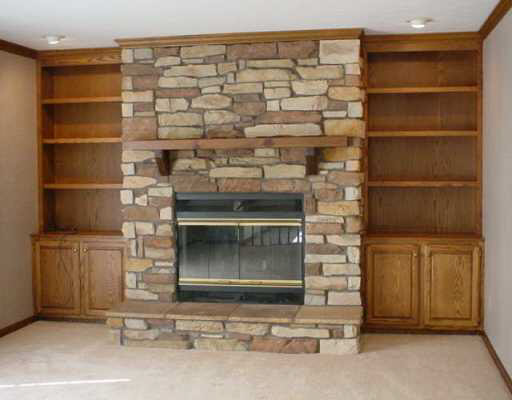 12340 Cavalry Ct, Granger, IN 46530 photo 2
