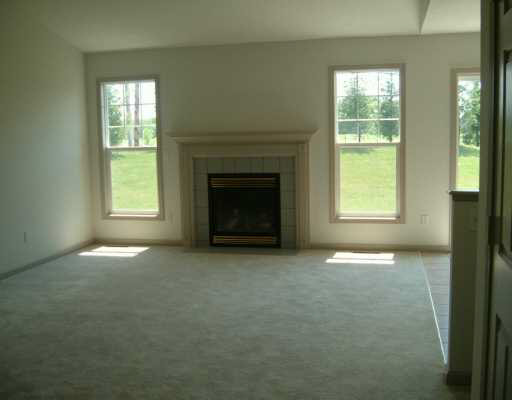 5415 Buffet Ct, Granger, IN 46530 photo 2