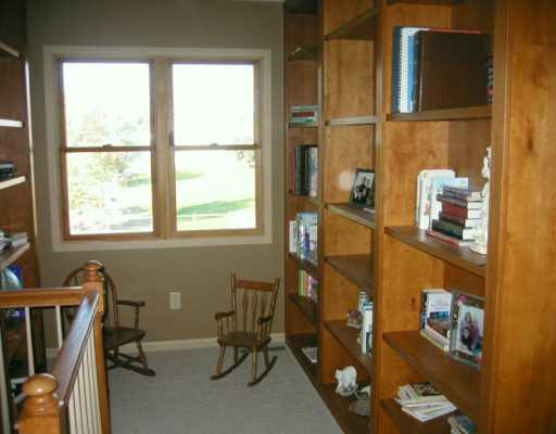 12430 Campfire Dr, Granger, IN 46530 photo 6