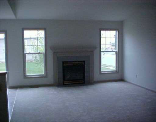 5431 Buffet Ct, Granger, IN 46530 photo 2