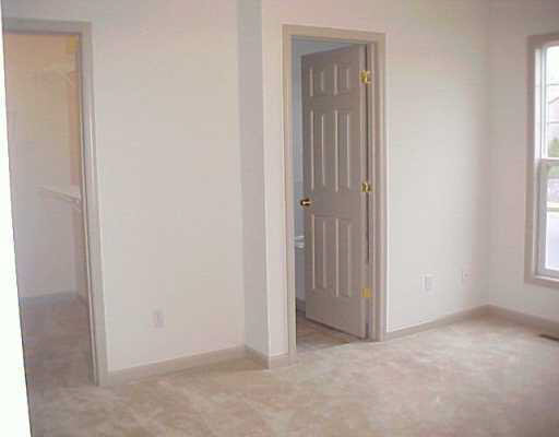 5431 Buffet Ct, Granger, IN 46530 photo 4