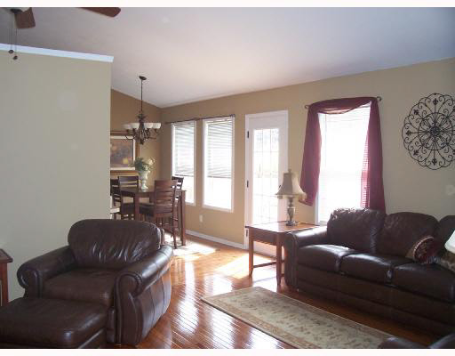 50915 Pine Meadows Dr, Granger, IN 46530 photo 4