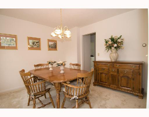 52083 Eagle Chase Dr, Granger, IN 46530 photo 6